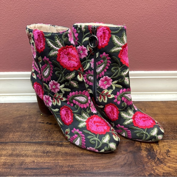 Sole Society Shoes - Sole Society Floral Embroidered Ankle Boots - Black and Pink